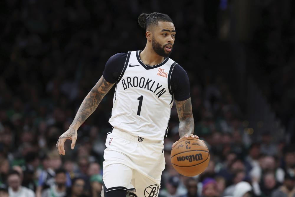 在替补阵容 在替补阵容