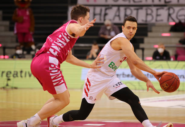 发球时加强 发球时加强