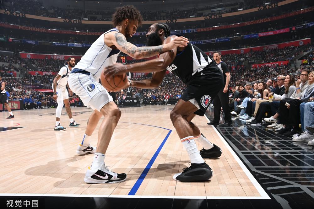 机时果断出 机时果断出